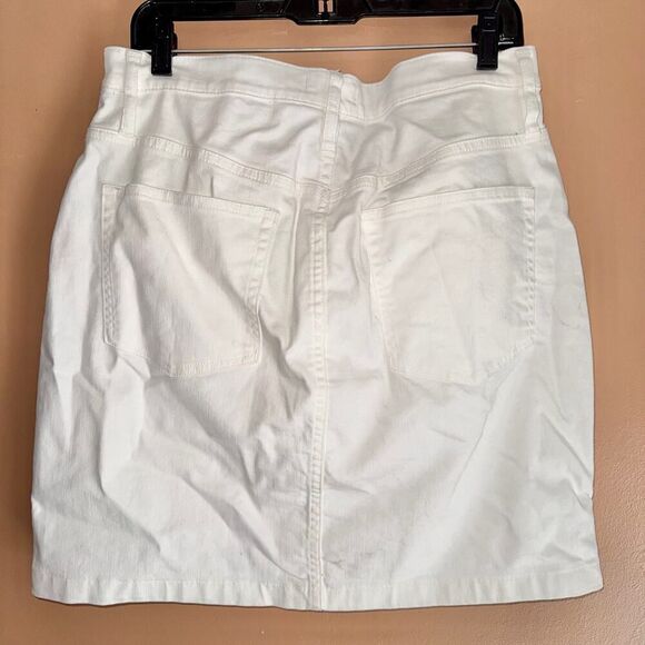 J. Crew Jeans Women's White Denim Button Down Skirt Size 31 - Picture 3 of 9